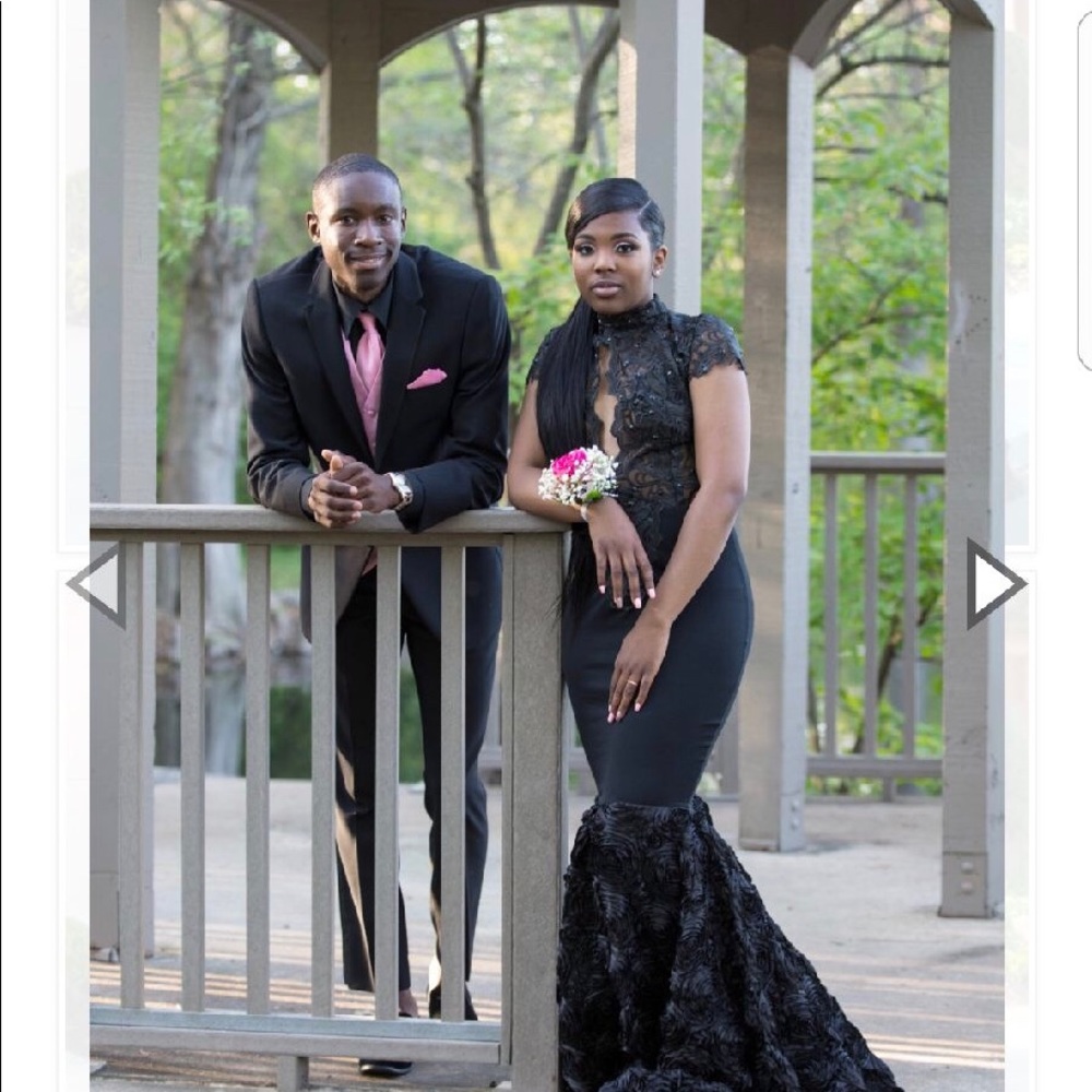 Selling Prom Dress - Picture 3 of 3